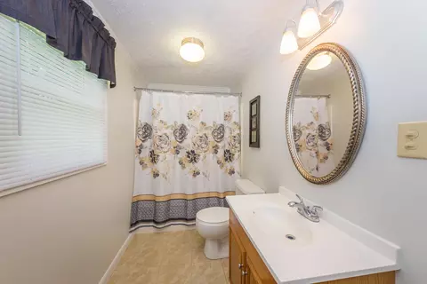 4145 Bugle Ln, Salem, VA 24153 photo 11