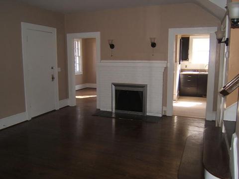 1909 Main St SW, Roanoke, VA 24015 photo 3