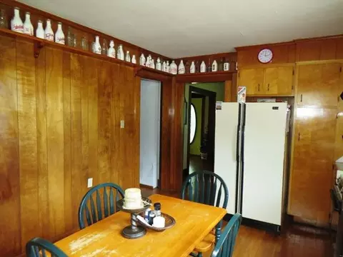 5731 Irisburg Rd, Axton, VA 24054 photo 12