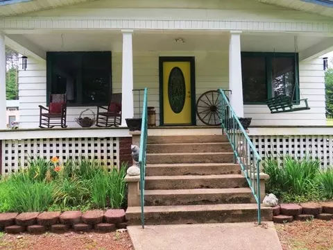 5731 Irisburg Rd, Axton, VA 24054 photo 3
