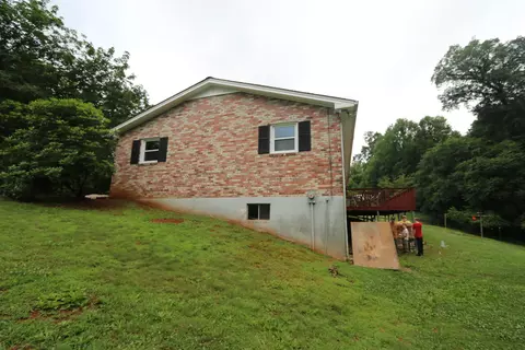 149 Piano Ln, Stuart, VA 24171 photo 15