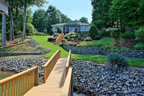 1210 Jefferson Dock Rd, Penhook, VA 24137 photo 15