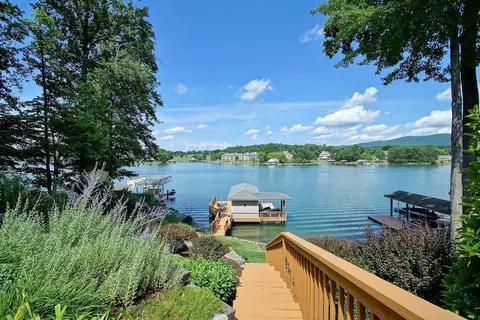 1210 Jefferson Dock Rd, Penhook, VA 24137 photo 10