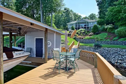1210 Jefferson Dock Rd, Penhook, VA 24137 photo 14