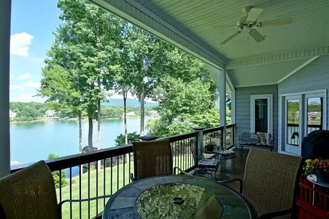 1210 Jefferson Dock Rd, Penhook, VA 24137 photo 4