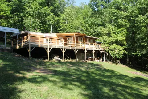 116 Wade St, Goodview, VA 24095 photo 1
