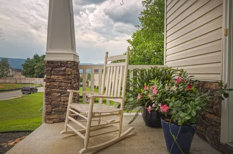 3085 Isabel Ln, Salem, VA 24153 photo 4