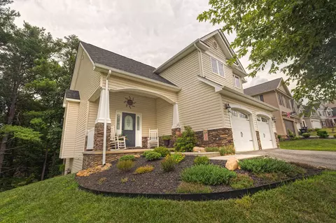 3085 Isabel Ln, Salem, VA 24153 photo 1