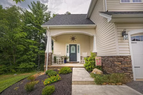 3085 Isabel Ln, Salem, VA 24153 photo 3