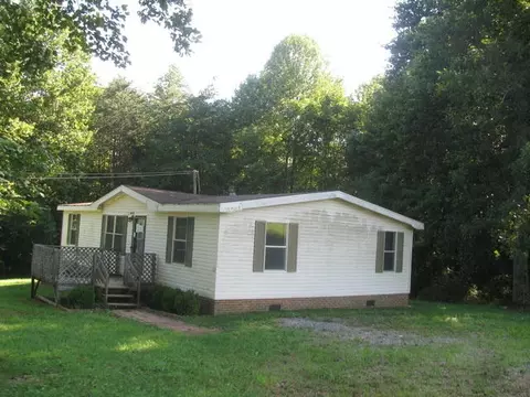 336 Mabe Ln, Stuart, VA 24171 photo 1