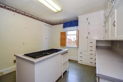 1007 Hershberger Rd NW, Roanoke, VA 24012 photo 13