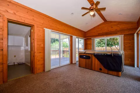 1007 Hershberger Rd NW, Roanoke, VA 24012 photo 10