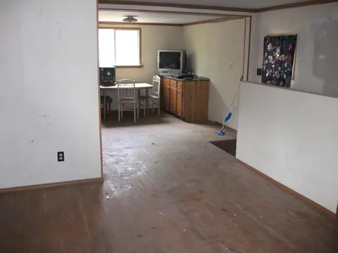 6818 Franklin St, Ferrum, VA 24088 photo 11