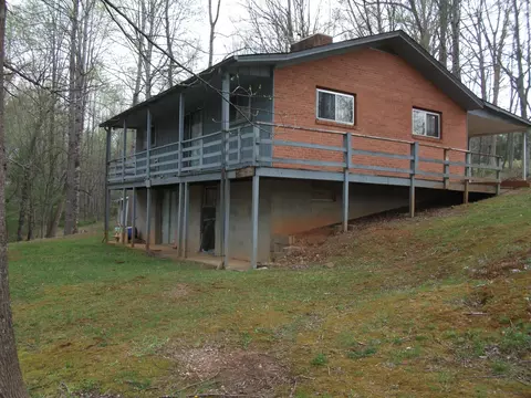 6818 Franklin St, Ferrum, VA 24088 photo 6
