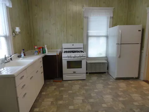 201 E Prospect St, Covington, VA 24426 photo 21