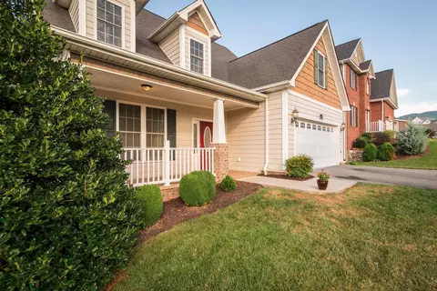 3163 Clayview Cir, Salem, VA 24153 photo 2