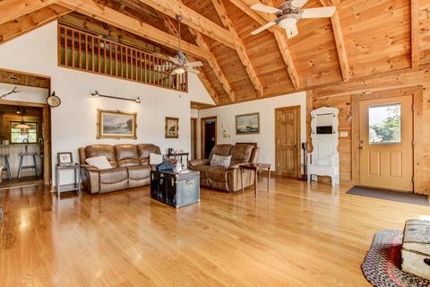 631 Spreading Spring Rd, Buchanan, VA 24066 photo 7