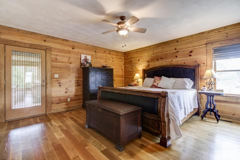 631 Spreading Spring Rd, Buchanan, VA 24066 photo 18