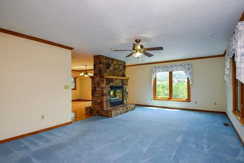 953 Webster Rd, Roanoke, VA 24012 photo 10