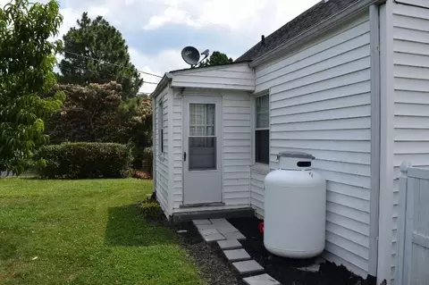 449 Dunlap Rd, Dublin, VA 24084 photo 8