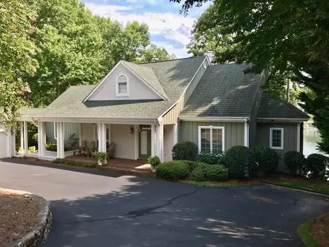 40 Blackwater Cir, Penhook, VA 24137 photo 3