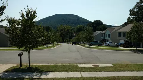 1106 Updike Rd, Roanoke, VA 24014 photo 2
