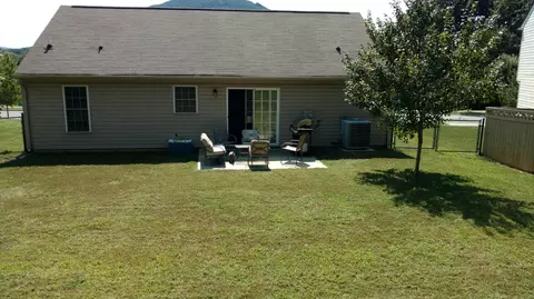 1106 Updike Rd, Roanoke, VA 24014 photo 3