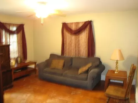 2425 King St NE, Roanoke, VA 24012 photo 4