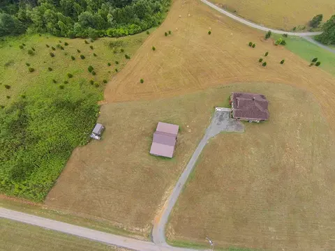 221 River Ridge Dr, Max Meadows, VA 24360 photo 32