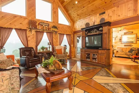221 River Ridge Dr, Max Meadows, VA 24360 photo 6