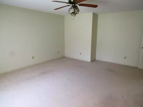 194 Winthrop Rd, Ridgeway, VA 24148 photo 9
