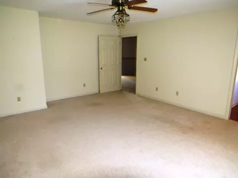 194 Winthrop Rd, Ridgeway, VA 24148 photo 11