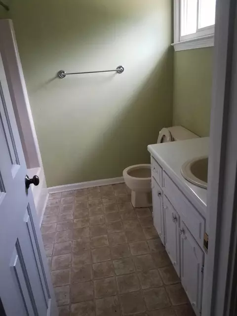 2007 Millstream Dr, Salem, VA 24153 photo 17
