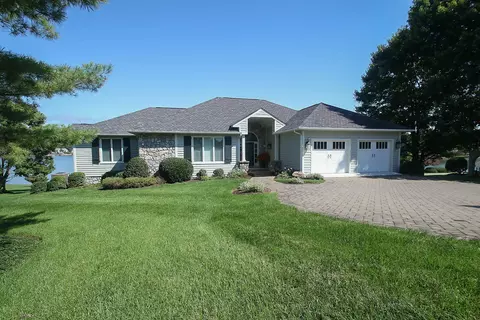 2900 Waters Edge Dr, Penhook, VA 24137 photo 26