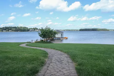 2900 Waters Edge Dr, Penhook, VA 24137 photo 74
