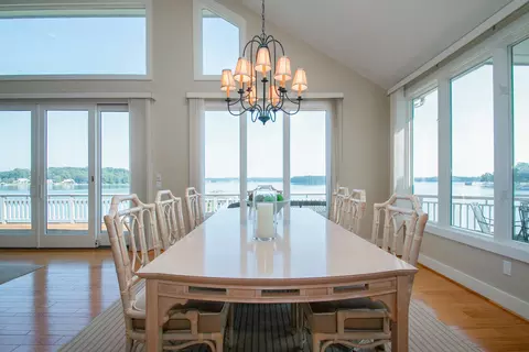 2900 Waters Edge Dr, Penhook, VA 24137 photo 11
