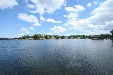 2900 Waters Edge Dr, Penhook, VA 24137 photo 83