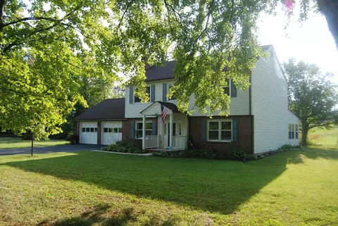 6927 Goff Rd, Roanoke, VA 24019 photo 3