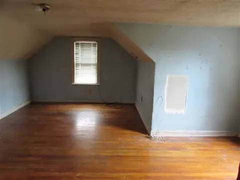 2016 S Carpenter Dr, Covington, VA 24426 photo 9