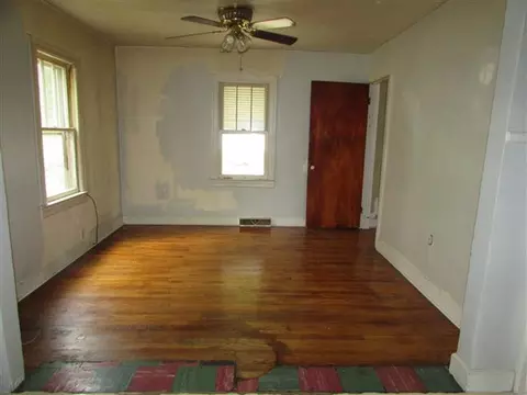 2016 S Carpenter Dr, Covington, VA 24426 photo 10