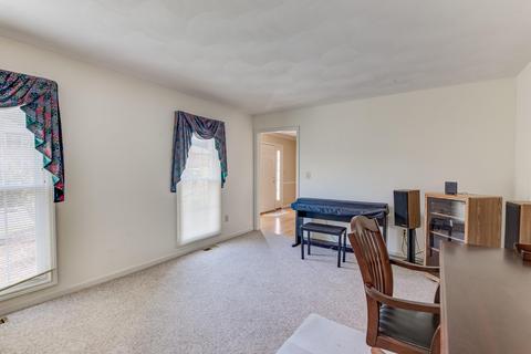 1773 Millbridge Rd, Salem, VA 24153 photo 17