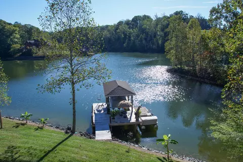 2086 Trails End Rd, Goodview, VA 24095 photo 3