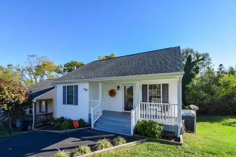 1009 Mohawk Ave NE, Roanoke, VA 24012 photo 2
