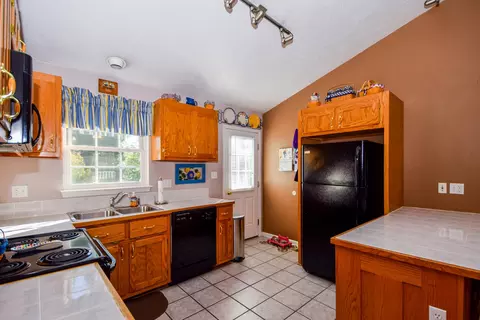 1009 Mohawk Ave NE, Roanoke, VA 24012 photo 5