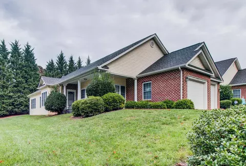 1926 Millbridge Rd, Salem, VA 24153 photo 2