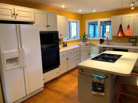 425 Island View Dr, Penhook, VA 24137 photo 21