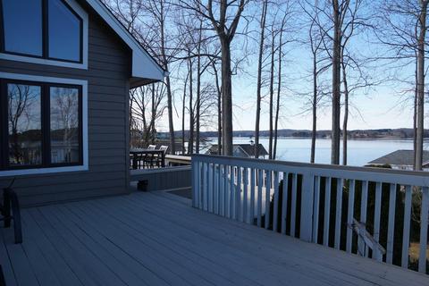 425 Island View Dr, Penhook, VA 24137 photo 62