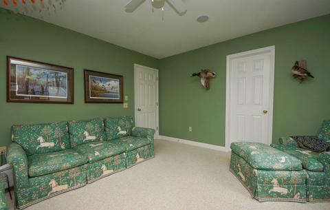 425 Island View Dr, Penhook, VA 24137 photo 46
