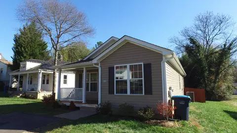 3712 Springvale St, Roanoke, VA 24014 photo 1