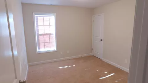 3712 Springvale St, Roanoke, VA 24014 photo 9